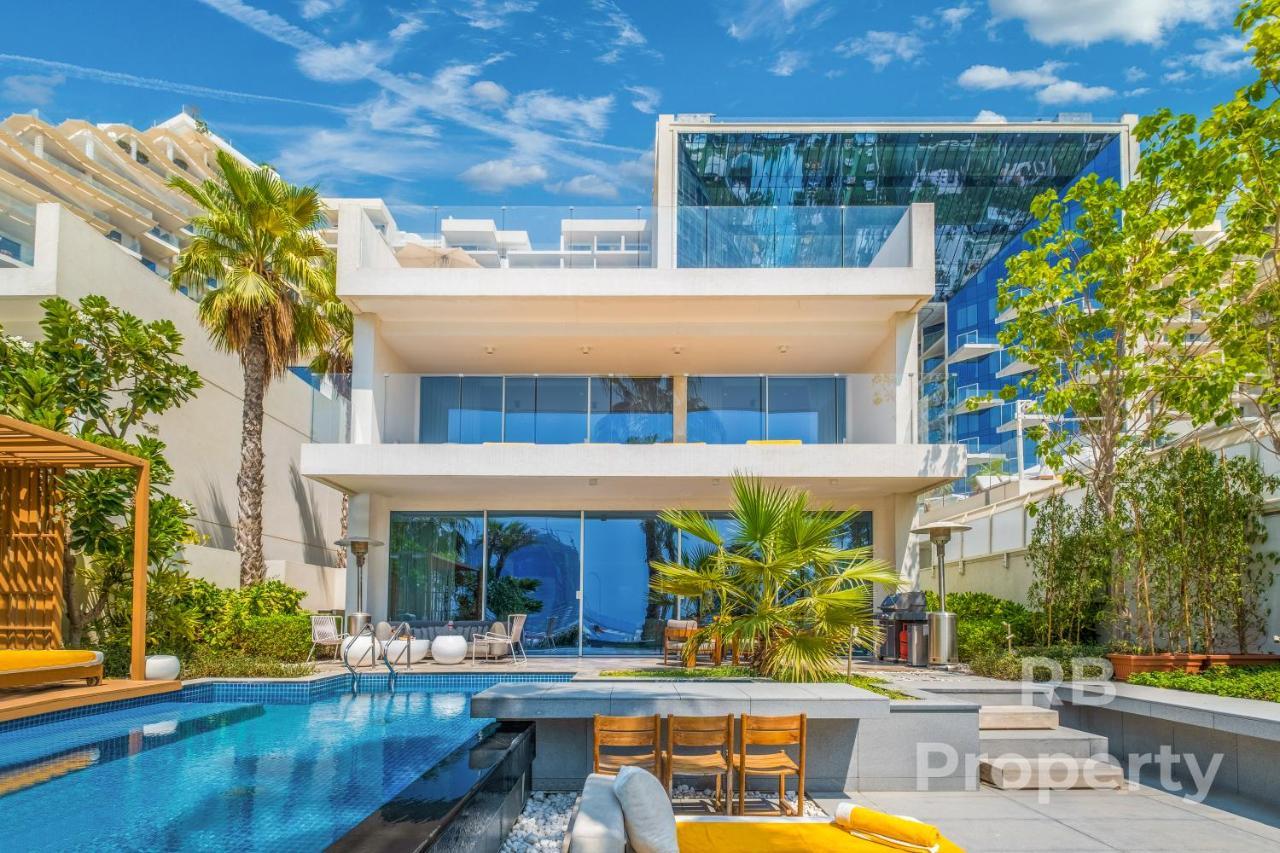 Five Palm Beach Villa - Three Floors, Private Pool, Jacuzzi Dubai Exterior photo