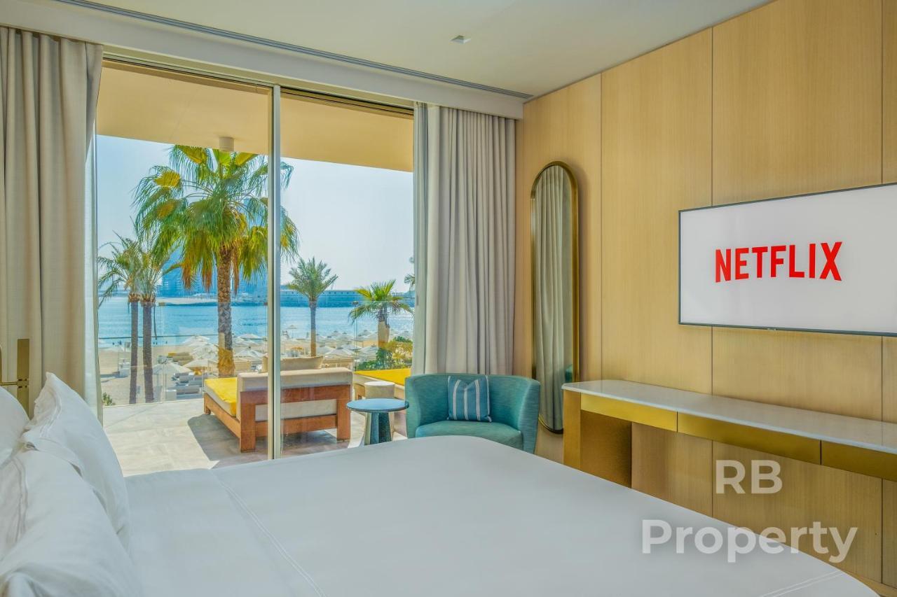 Five Palm Beach Villa - Three Floors, Private Pool, Jacuzzi Dubai Exterior photo