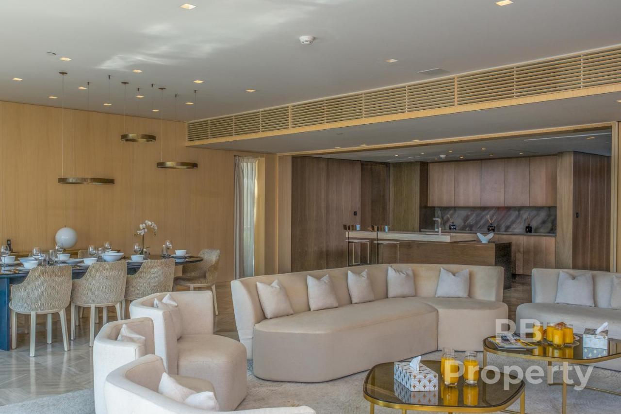 Five Palm Beach Villa - Three Floors, Private Pool, Jacuzzi Dubai Exterior photo